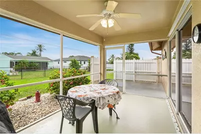 219 NE 7th Pl, Cape Coral, FL 33909 - Photo 18