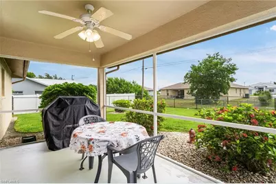 219 NE 7th Pl, Cape Coral, FL 33909 - Photo 16