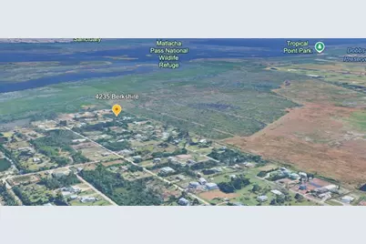 4235 Berkshire Rd, Saint James City, FL 33956 - Photo 4