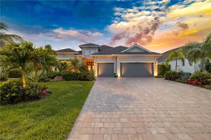 13696 Blue Bay Cir, Fort Myers, FL 33913 - Photo 2