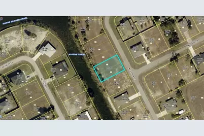 4024 NE 17th Ave, Cape Coral, FL 33909 - Photo 1