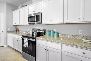 14967 Palamos Cir, Fort Myers, FL 33905 - Photo 10