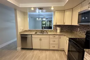 6136 Whiskey Creek Dr, Fort Myers, FL 33919 - Photo 8