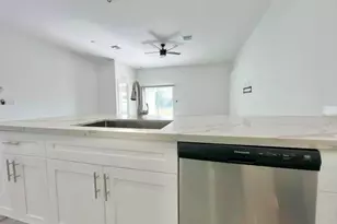 4622 SW 7th Pl, Cape Coral, FL 33914 - Photo 8