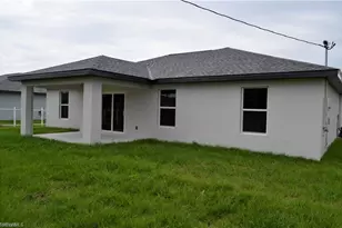 1127 NE 10th St, Cape Coral, FL 33909 - Photo 16