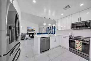 3902 3rd St SW, Lehigh Acres, FL 33976 - Photo 18