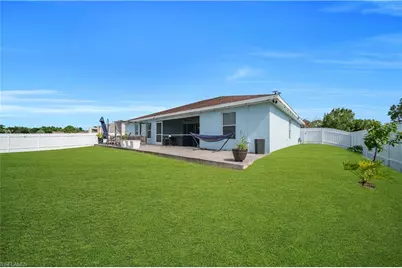 3902 3rd St SW, Lehigh Acres, FL 33976 - Photo 40