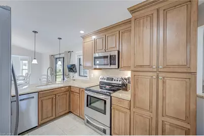 13103 Regent Cir, Fort Myers, FL 33966 - Photo 2