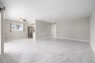 3225 E Riverside Dr, Fort Myers, FL 33916 - Photo 4