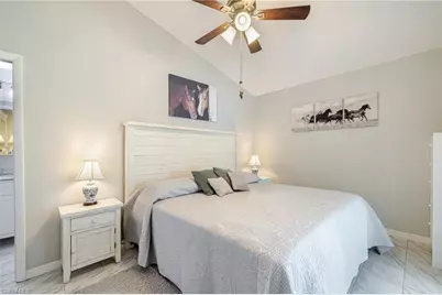 301 McGregor Park Cir, Fort Myers, FL 33908 - Photo 12