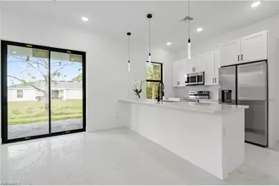 2001 Curry Ave N, Lehigh Acres, FL 33971 - Photo 8
