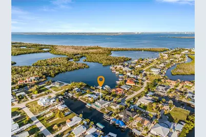 2823 8th Ave, Saint James City, FL 33956 - Photo 2