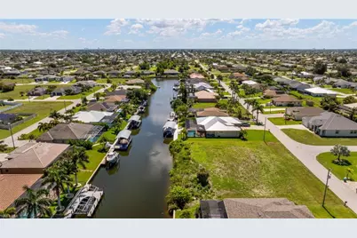 2201 SW 28th Ter, Cape Coral, FL 33914 - Photo 16