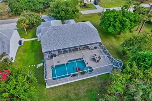 809 Robert Ave, Lehigh Acres, FL 33936 - Photo 48