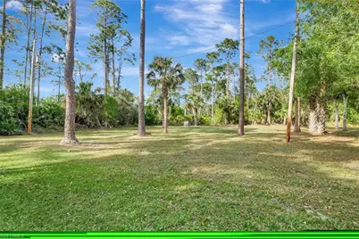 809 Robert Ave, Lehigh Acres, FL 33936 - Photo 36