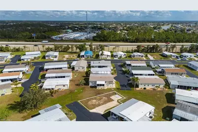 1000 Kings #400 Hwy, Punta Gorda, FL 33980 - Photo 4