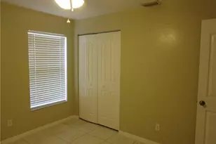271 SW 4th St, Cape Coral, FL 33991 - Photo 6