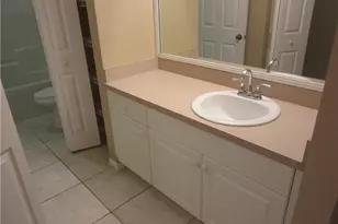 271 SW 4th St, Cape Coral, FL 33991 - Photo 14