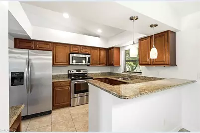 1502 SE 33rd St, Cape Coral, FL 33904 - Photo 6