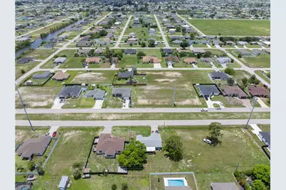418 Kismet Pkwy E, Cape Coral, FL 33909 - Photo 14