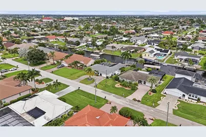 2045 SE 28th St, Cape Coral, FL 33904 - Photo 48