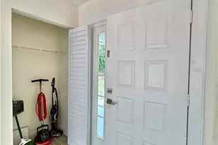 6220 Timberwood Cir, Fort Myers, FL 33908 - Photo 10