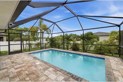 4122 NE 20th Ct, Cape Coral, FL 33909 - Photo 2