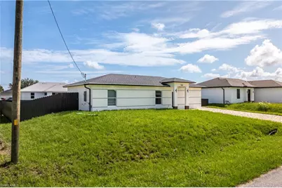731 Camilla St E, Lehigh Acres, FL 33974 - Photo 2