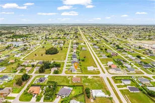 7 SW 19th Pl, Cape Coral, FL 33991 - Photo 30