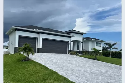 141 SW 37 Pl, Cape Coral, FL 33993 - Photo 2