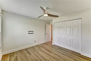 905 SW 52nd St, Cape Coral, FL 33914 - Photo 22
