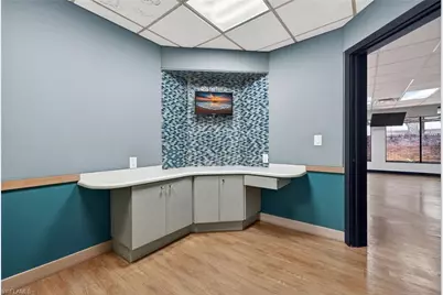 45 Barkley Cir, Fort Myers, FL 33907 - Photo 26