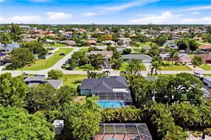 204 SE 18th St, Cape Coral, FL 33990 - Photo 30