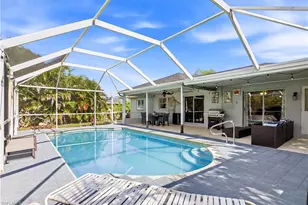 204 SE 18th St, Cape Coral, FL 33990 - Photo 2