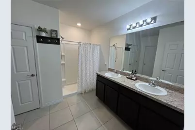 2816 Zaragoza Ct, Cape Coral, FL 33909 - Photo 18