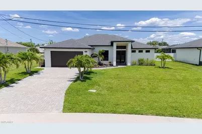 1419 SW 21st Ave, Cape Coral, FL 33991 - Photo 2