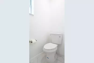 3433 Jeffcott St, Fort Myers, FL 33916 - Photo 10