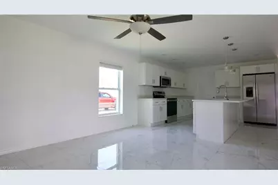 3433 Jeffcott St, Fort Myers, FL 33916 - Photo 6
