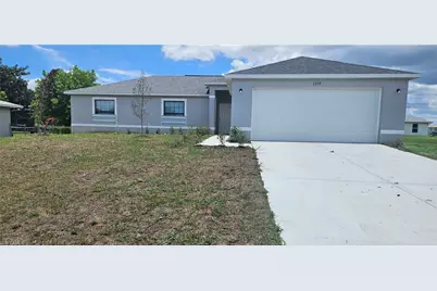 1329 NE 19th St, Cape Coral, FL 33909 - Photo 8