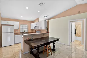 4700/4702 Leonard Blvd S, Lehigh Acres, FL 33973 - Photo 10