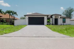 1813 NE 1st Ave, Cape Coral, FL 33909 - Photo 2