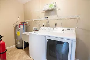 624 SE 13th St, Cape Coral, FL 33990 - Photo 14