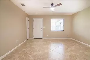 624 SE 13th St, Cape Coral, FL 33990 - Photo 6