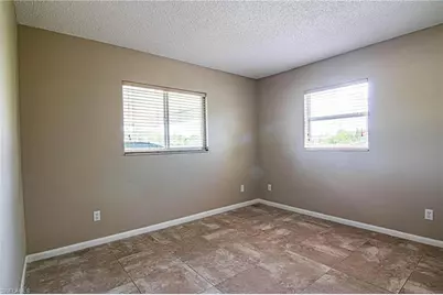 624 SE 13th St #1, Cape Coral, FL 33990 - Photo 8