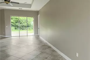 14781 Royal Oak Ct, Fort Myers, FL 33919 - Photo 4