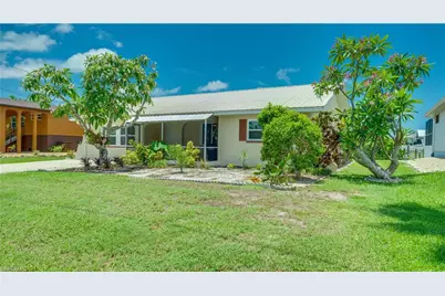 2763 Sanderling Ct, Saint James City, FL 33956 - Photo 36
