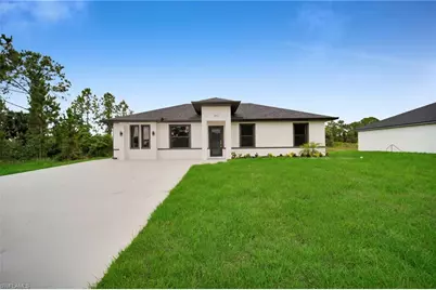 462 Lampion Ave S #Main house, Lehigh Acres, FL 33974 - Photo 1