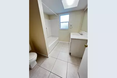 609 SE 23rd Pl #1, Cape Coral, FL 33990 - Photo 8