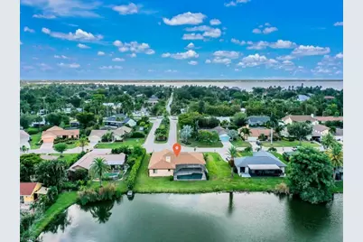 700 Astarias Cir, Fort Myers, FL 33919 - Photo 44