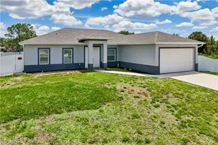910 Richmond Ave N, Lehigh Acres, FL 33972 - Photo 44